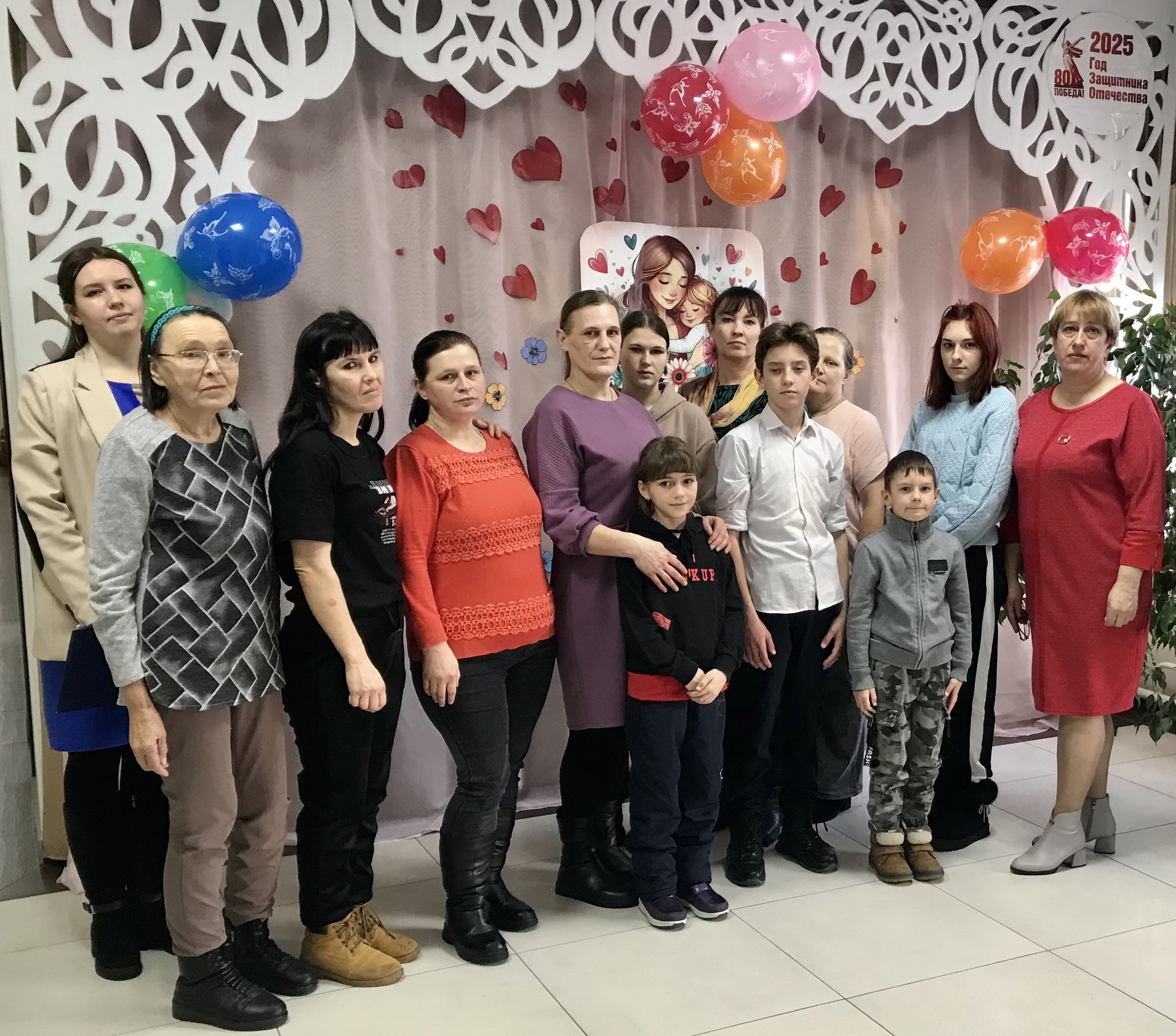 О той, кто жизнь дарует нам